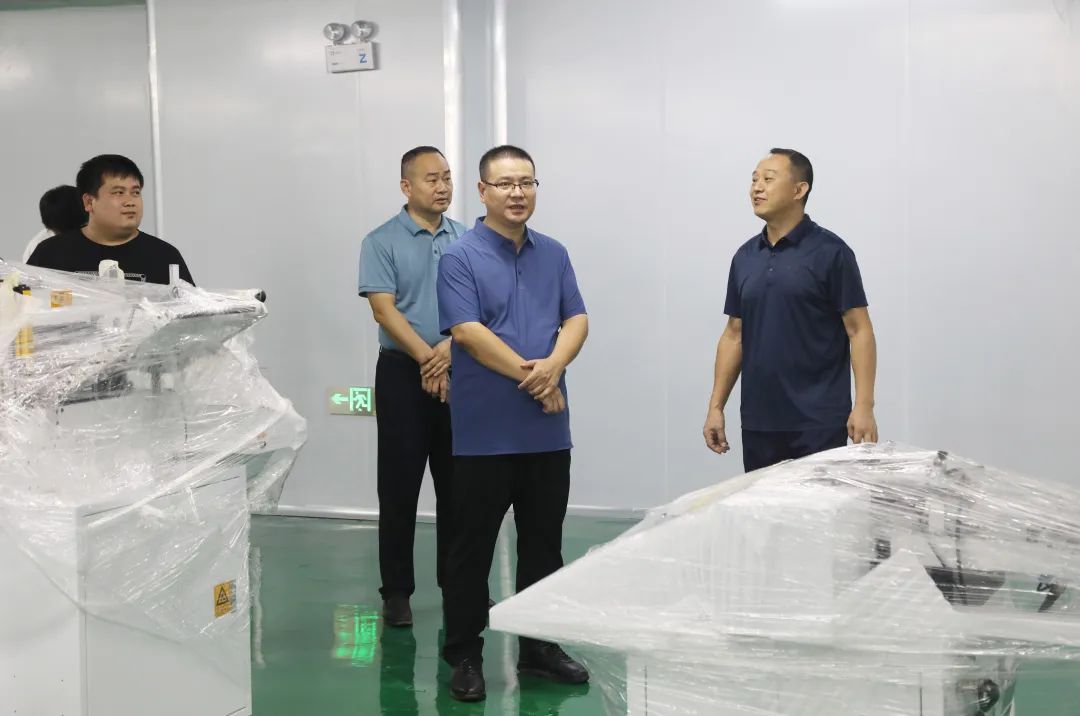 头条 区委书记彭敏群调研部分工业企业和重点工业项目建设